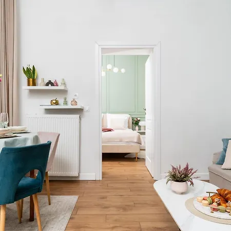 Soul Of Old Town Near Main Market Square Ac Wifi Parking *